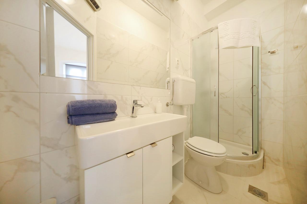 Sea View Studio Apartment ซาดาร์ ภายนอก รูปภาพ